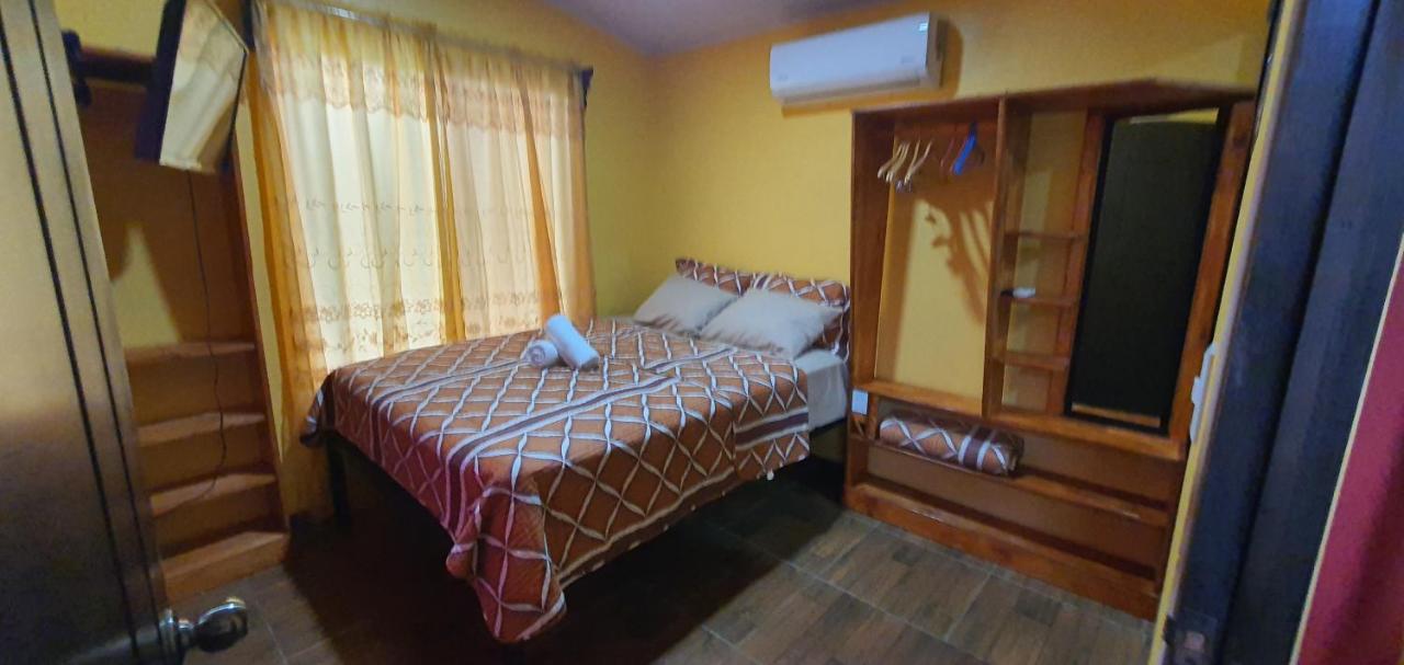 Tio King Hospedaje Turistico Uvita Bagian luar foto